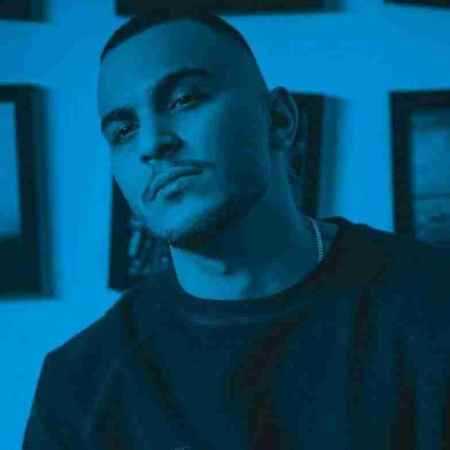 مهیار مگه میزارم بری من تازه پیدات کردم