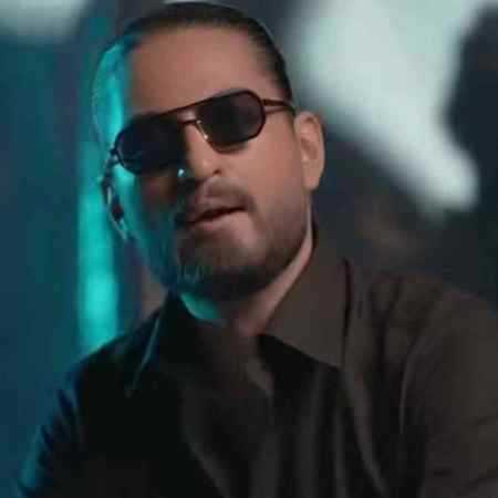 نیواد آی غریبه