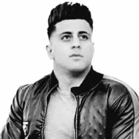 سبحان رستمی دلیل نفس کشیدنام برات میمیرم