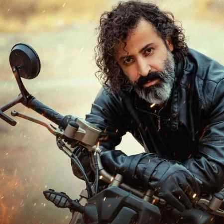 والایار آخه این بازی دنیاست