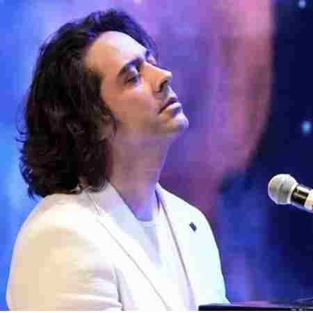 علیرضا قرایی منش یه حالی دارم این روزا نه آرومم نه آشوبم