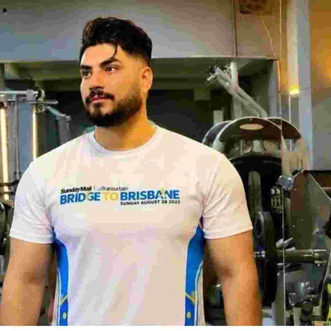 امین فالجی میری و سرت به سنگ مخوره تو شعبه ات