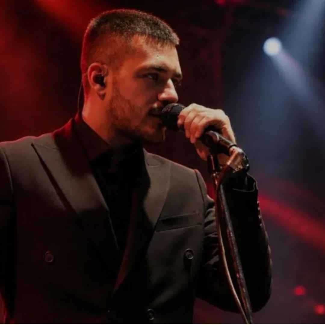 علیا خب مثل تو کی منو میشه بلد بذار همه برن