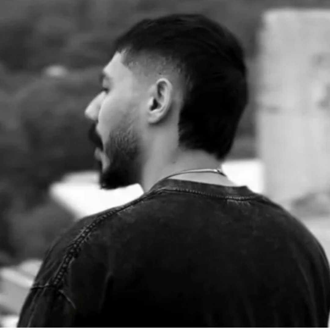 میر احمد اسمت رو من بود همه داشتنت